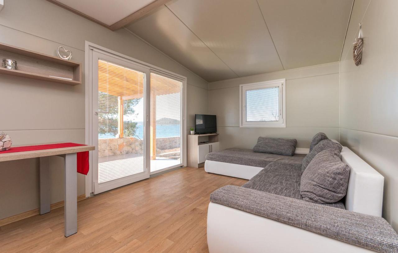 Mobile Home Rock Rose 1 Tkon Εξωτερικό φωτογραφία